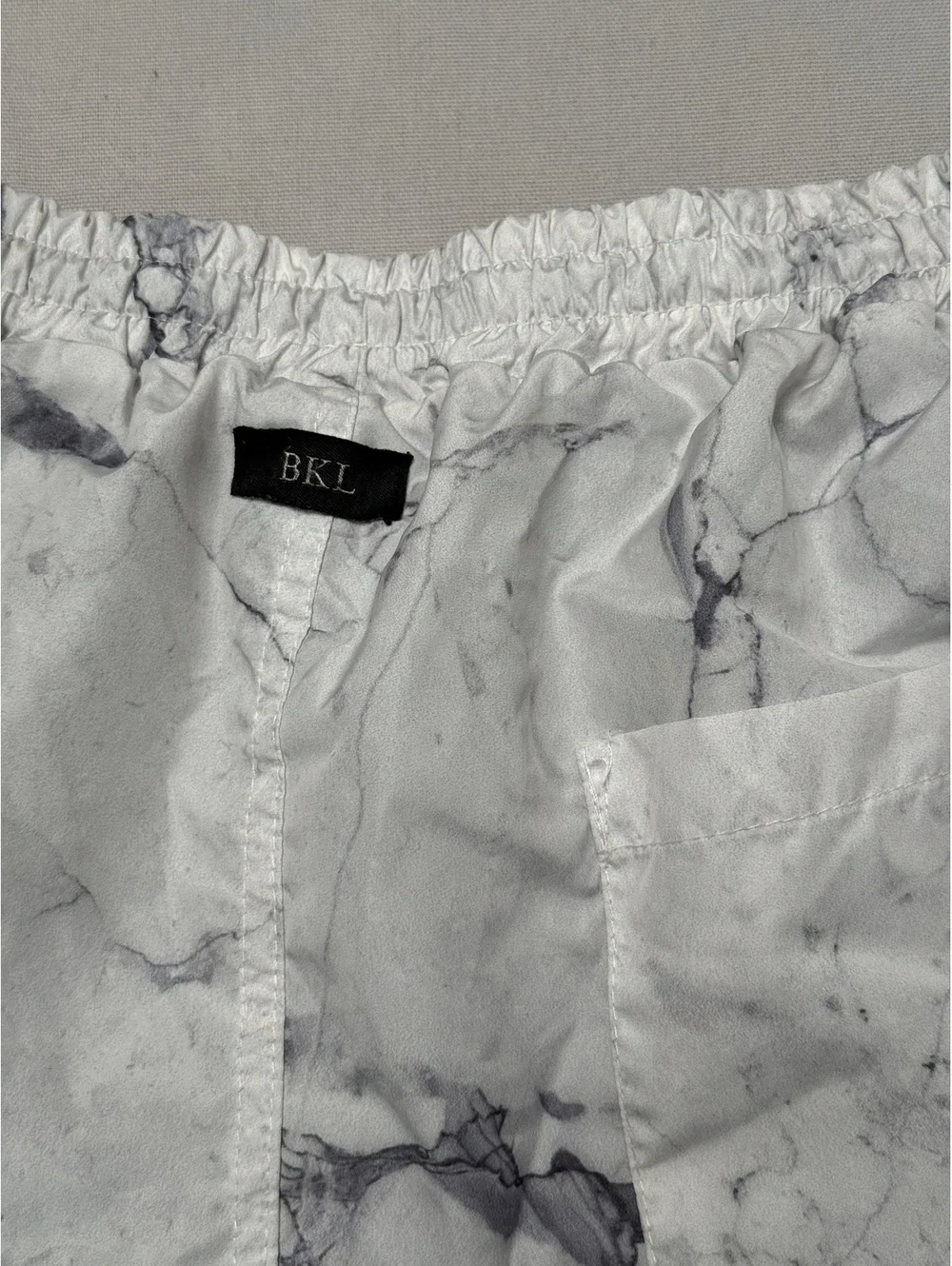 Bikini Lovers Bikini Cover Up Shorts Pouch Made in Italy - M